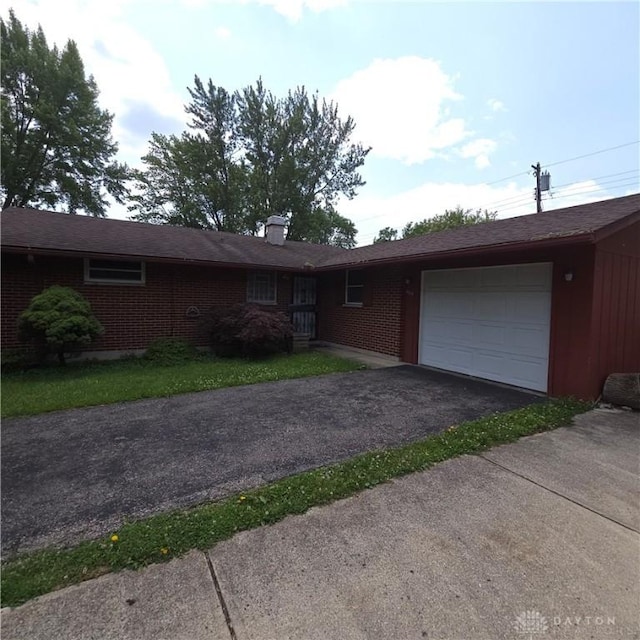 309 Palmwood Dr, Dayton, OH 45426 - photo 2