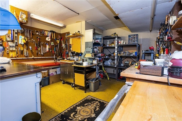446 Lookout Rdg, Oakwood, OH 45419 - basement with a workshop area