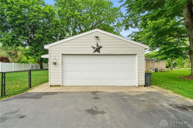 646 Barnhart Rd, Troy, OH 45373 - view of detached garage