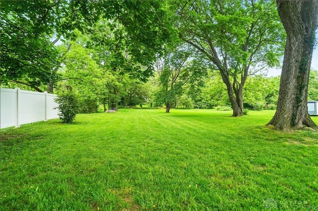 646 Barnhart Rd, Troy, OH 45373 - view of yard