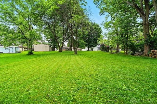 646 Barnhart Rd, Troy, OH 45373 - view of green lawn