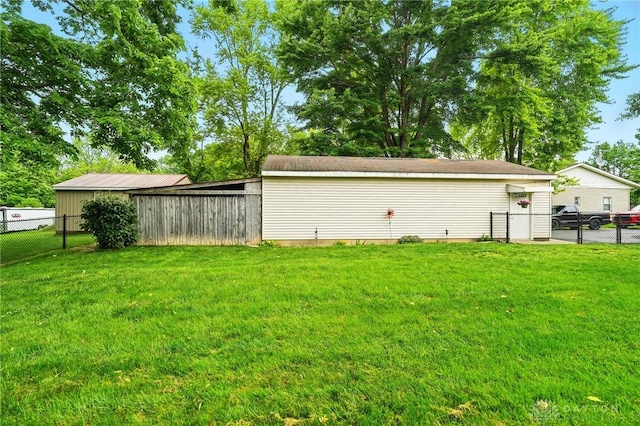 646 Barnhart Rd, Troy, OH 45373 - view of yard
