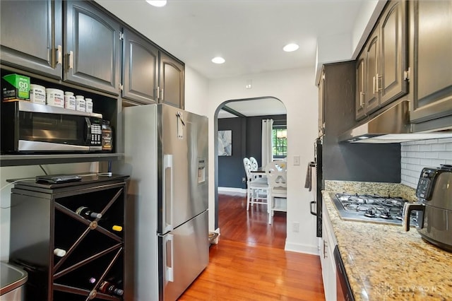 316 E Dorothy Ln, Dayton, OH 45419