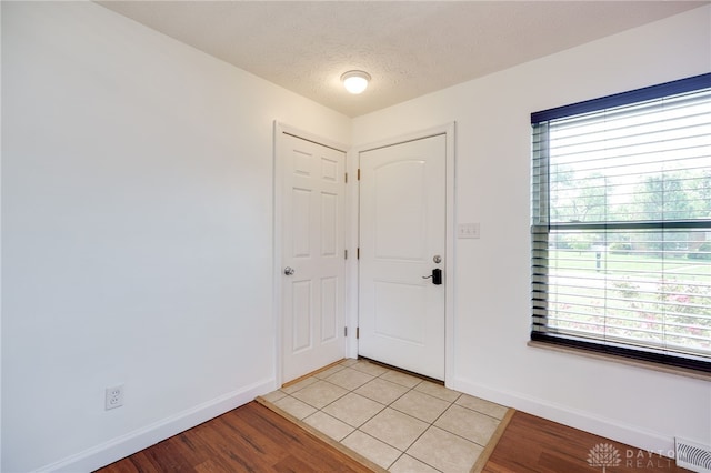 2875 Fernside Ct, Dayton, OH 45414 - photo 6