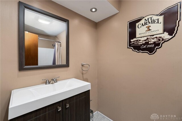 2378 E Rahn Rd, Kettering, OH 45440 - bathroom with vanity, recessed lighting, and a shower with shower curtain