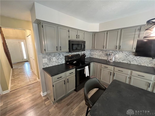 323 Meadowgrove Dr, Englewood, OH 45322 - photo 12