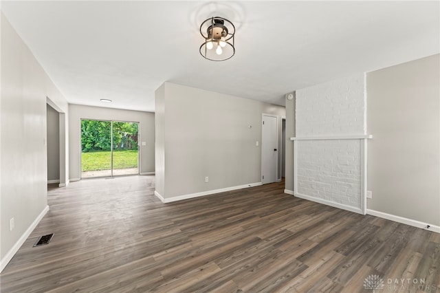 1927 Vermont Dr, Xenia, OH 45385 - unfurnished living room featuring wood finished floors