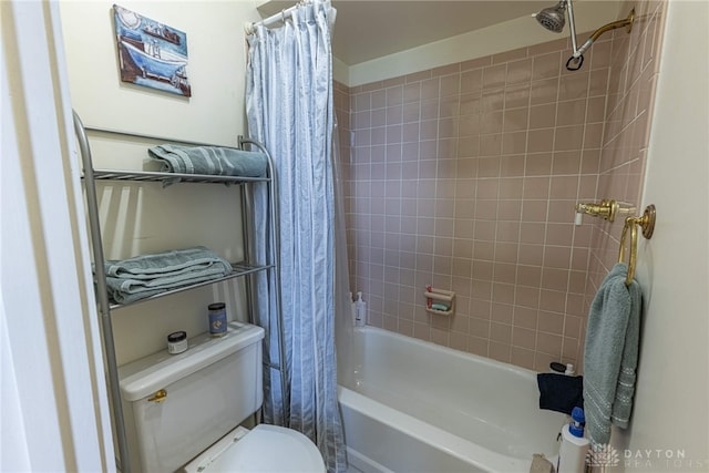 3149 W State Route 73, Wilmington, OH 45177 - full bath with shower / bathtub combination with curtain and toilet