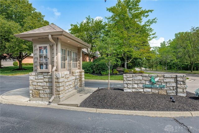 856 Timberlake Ct, Kettering, OH 45429 - photo 35