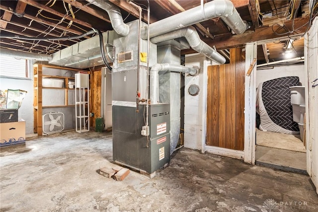 1707 Maiden Ln, Springfield, OH 45504 - unfinished basement with heating unit