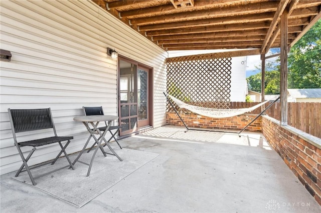 1707 Maiden Ln, Springfield, OH 45504 - view of patio / terrace