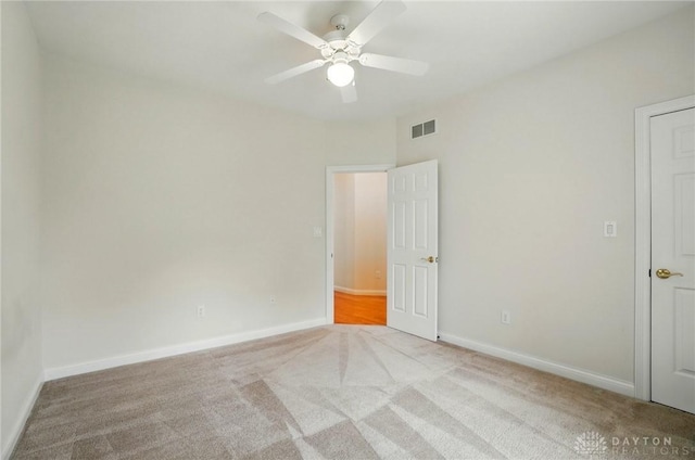 3862 Robinson Vail Rd, Franklin, OH 45005 - unfurnished bedroom with carpet flooring and a ceiling fan