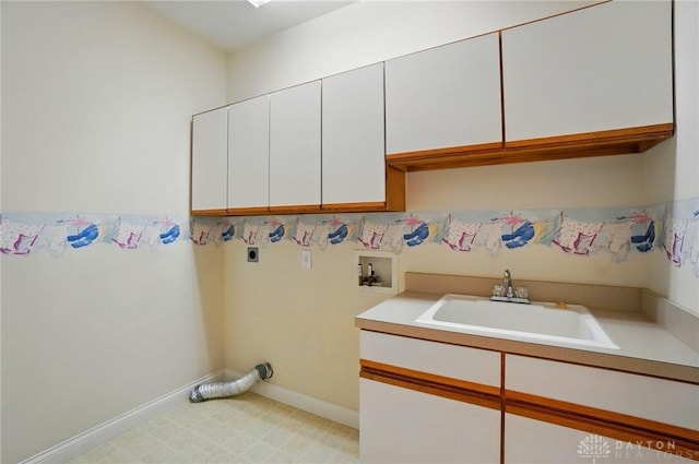 3862 Robinson Vail Rd, Franklin, OH 45005 - washroom featuring hookup for an electric dryer, cabinet space, and hookup for a washing machine