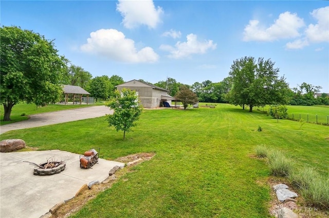 3862 Robinson Vail Rd, Franklin, OH 45005 - view of yard with a fire pit