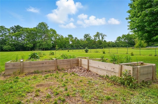3862 Robinson Vail Rd, Franklin, OH 45005 - view of yard featuring a vegetable garden and a rural view