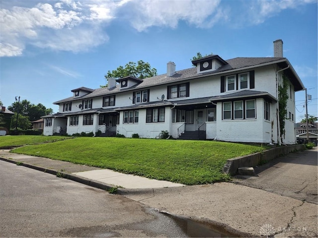 953 Five Oaks Ave Unit 943, Dayton, OH 45406 - view of front of property featuring a chimney and a front yard
