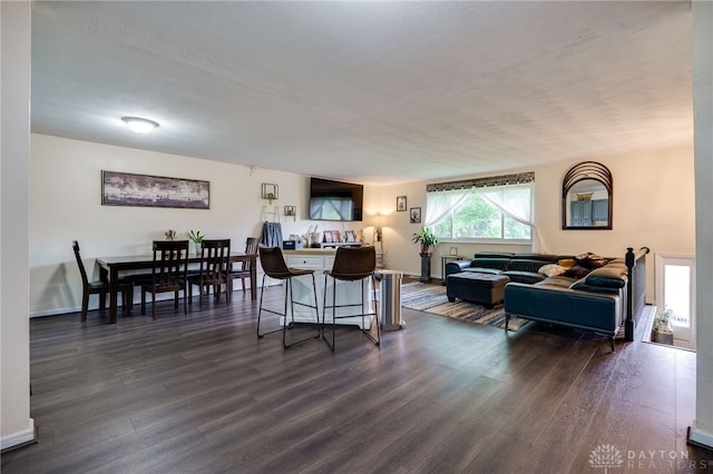10452 S Union Rd, Miamisburg, OH 45342 - living area featuring dark wood-type flooring