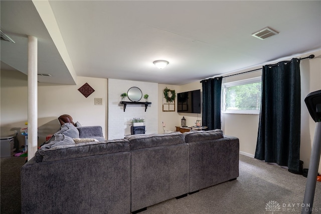 10452 S Union Rd, Miamisburg, OH 45342 - view of carpeted living room
