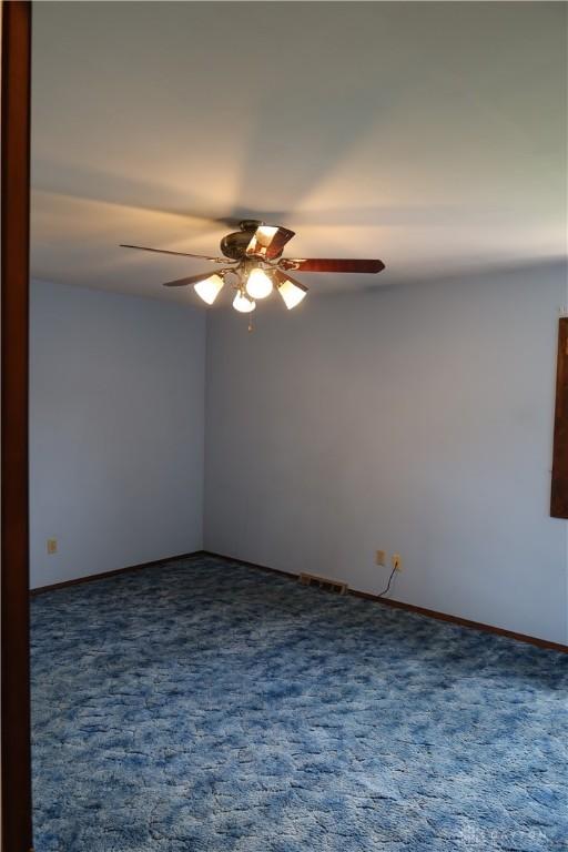 704 Trafalgar Ct, Middletown, OH 45044