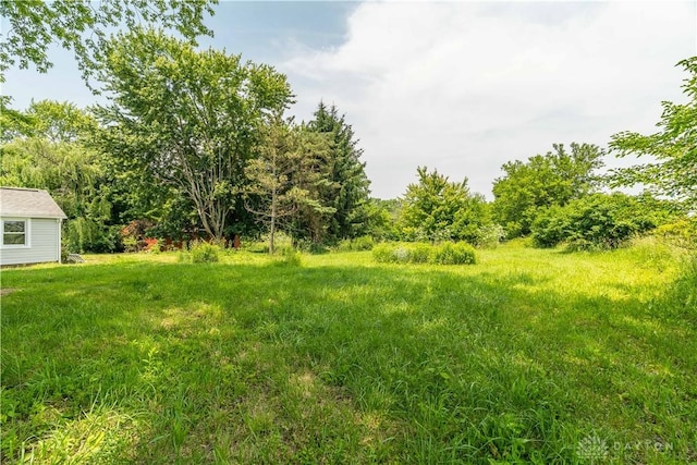 675 W Geiserman Rd, Piqua, OH 45356 - view of yard