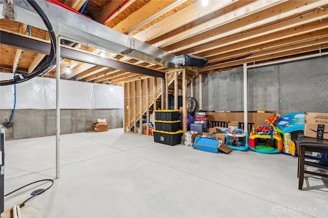 1918 Bessie Ave, Moraine, OH 45439 - unfinished below grade area featuring stairs