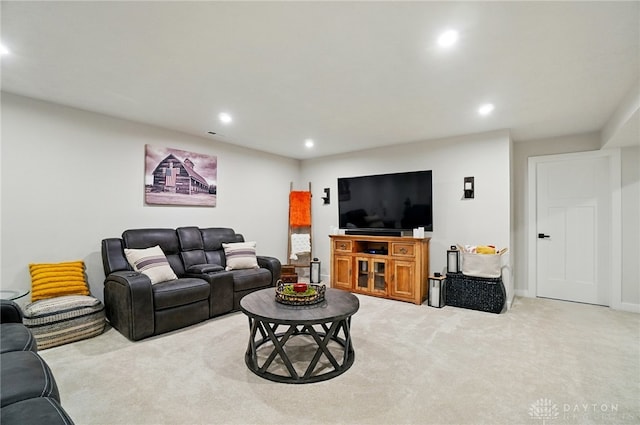 181 Cresting Rd, Fairborn, OH 45324 - living area featuring recessed lighting and light colored carpet