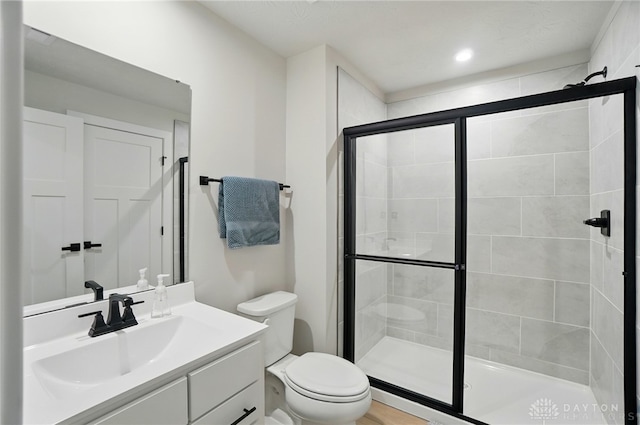 181 Cresting Rd, Fairborn, OH 45324 - bathroom featuring a stall shower, vanity, and recessed lighting