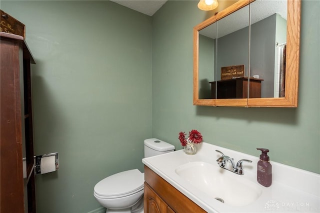 2823 Red Lion Ct, Centerville, OH 45440 - bathroom with toilet and vanity
