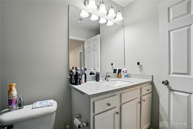 720 Diamond Loop, Middletown, OH 45044 - half bath featuring toilet and vanity