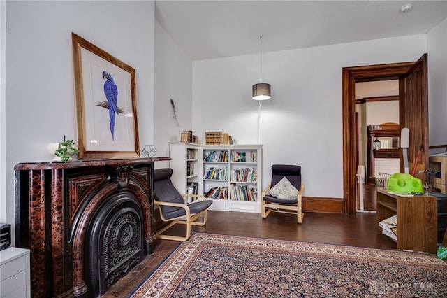 18 E Washington St, Jamestown Vlg, OH 45335 - living area with wood finished floors