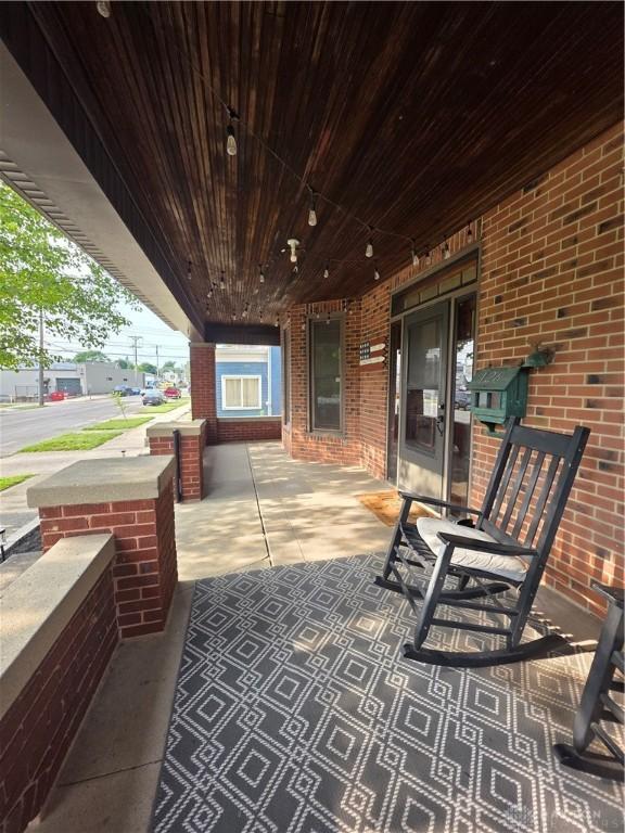 126 S Maple St, Eaton, OH 45320 - view of covered porch