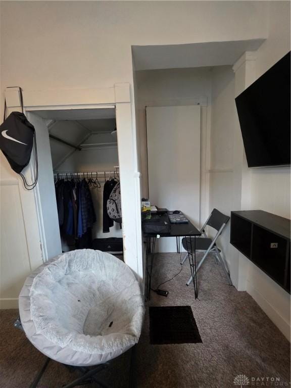 126 S Maple St, Eaton, OH 45320 - carpeted bedroom with a closet
