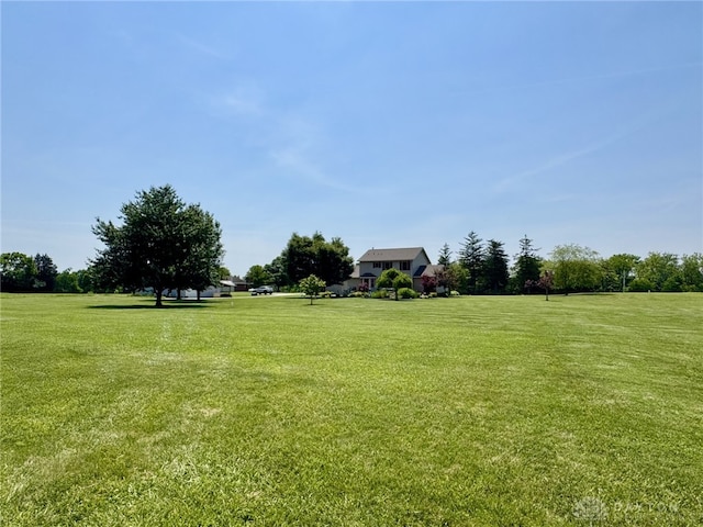 2950 S Clayton Rd, Farmersville, OH 45325 - view of grassy yard
