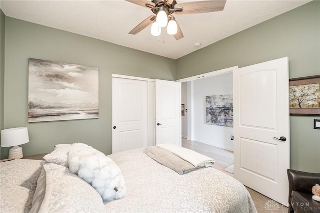 5078 Magellan Way, Franklin, OH 45005 - bedroom with a closet and ceiling fan