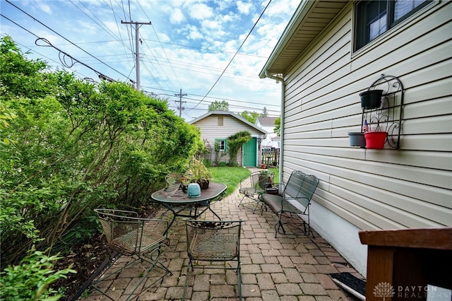 301 E Peach Orchard Ave, Oakwood, OH 45419 - view of patio / terrace with an outdoor structure