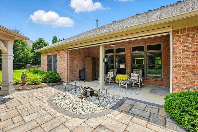 1106 Roger Scott Dr, Bellbrook, OH 45305 - view of patio / terrace