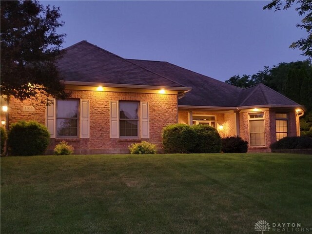 1106 Roger Scott Dr, Bellbrook, OH 45305 - ranch-style home with a front lawn and roof with shingles