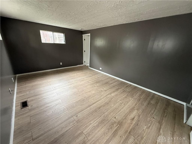 532 Crestmore Ave, Dayton, OH 45417 - photo 13