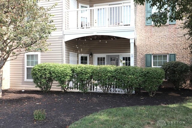 3224 Grand Falls Blvd, Maineville, OH 45039 - back of house featuring a balcony