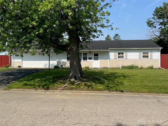 400 Glenwood Ave, Piqua, OH 45356 - photo 2