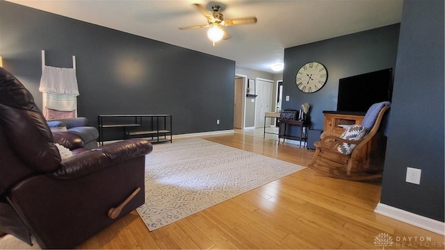 5468 Split Rock Dr, Dayton, OH 45424 - living area featuring ceiling fan and light wood-type flooring