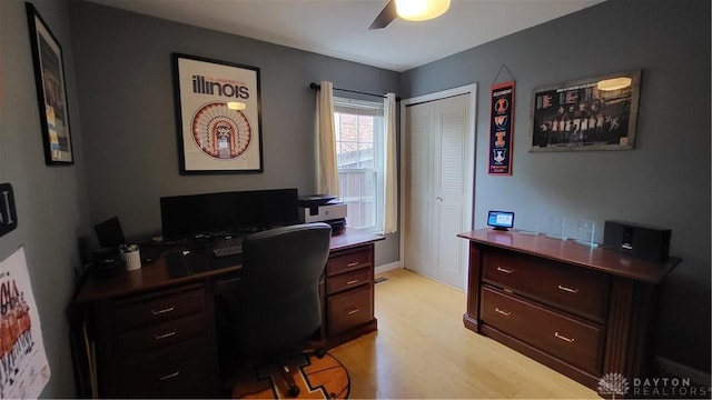 5468 Split Rock Dr, Dayton, OH 45424 - office space featuring light wood-style floors and ceiling fan