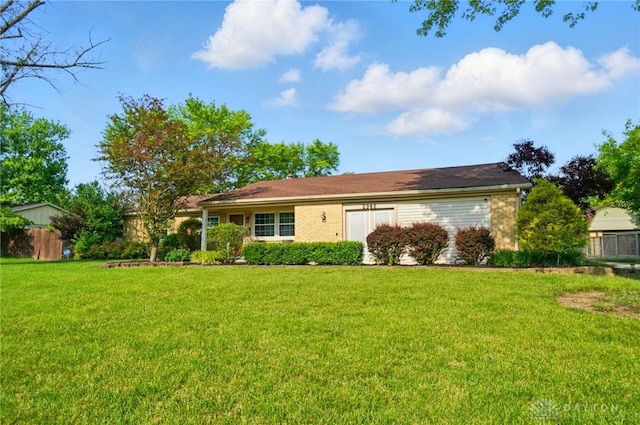 2946 Rockledge Trl, Beavercreek, OH 45430 - view of front of home featuring brick siding
