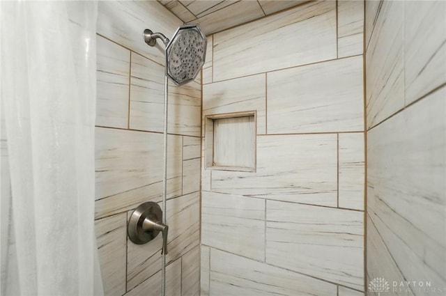 2946 Rockledge Trl, Beavercreek, OH 45430 - bathroom view of a tile shower