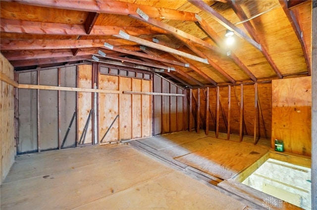 2946 Rockledge Trl, Beavercreek, OH 45430 - view of attic