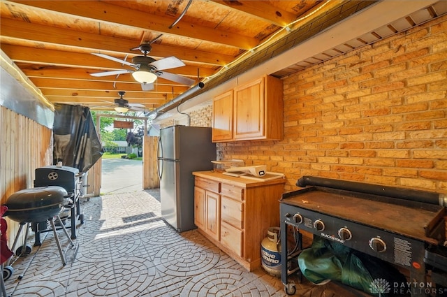 2946 Rockledge Trl, Beavercreek, OH 45430 - view of patio / terrace with a ceiling fan
