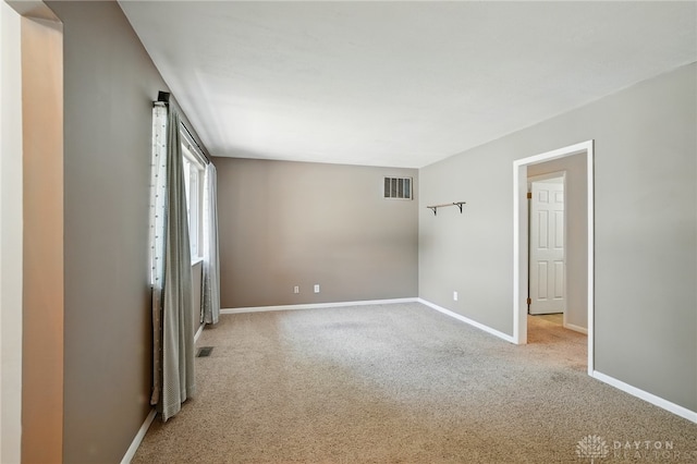 75 Royal Dr, Springboro, OH 45066 - carpeted spare room with baseboards
