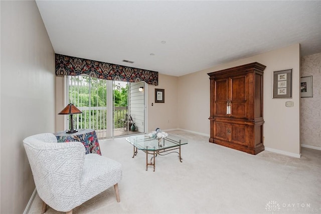 7636 Shawnee Ln Unit 206, West Chester, OH 45069 - living area with light carpet