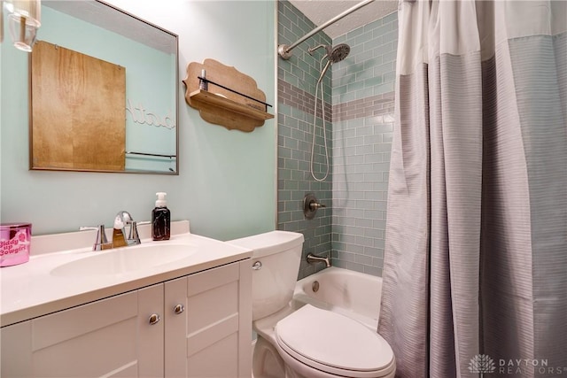 1864 E Lytle 5 Points Rd Unit R, Centerville, OH 45458 - bathroom featuring vanity and shower / bath combo with shower curtain