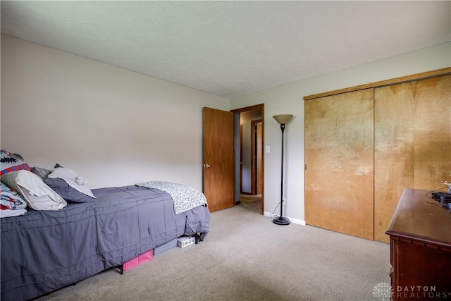 1864 E Lytle 5 Points Rd Unit R, Centerville, OH 45458 - carpeted bedroom featuring a closet and baseboards